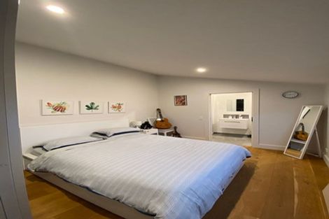 Photo of property in 83 Seatoun Heights Road, Seatoun, Wellington, 6022