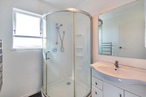 Photo of property in 49 Fairclough Road, Beach Haven, Auckland, 0626