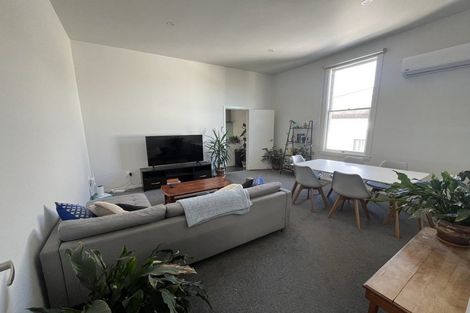 Photo of property in 2 Konini Road, Titirangi, Auckland, 0604