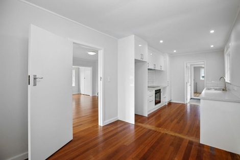 Photo of property in 36 Inglis Street, Seatoun, Wellington, 6022