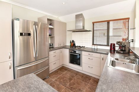 Photo of property in 11 Parkwood Crescent, Gulf Harbour, Whangaparaoa, 0930
