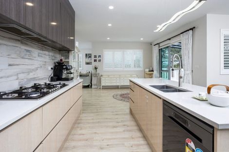 Photo of property in 97a Sunrise Avenue, Murrays Bay, Auckland, 0630