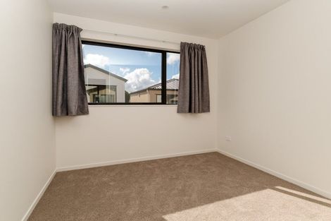 Photo of property in 7/116 Colwill Road, Massey, Auckland, 0614