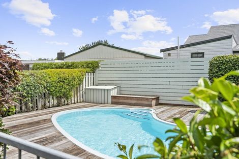 Photo of property in 67 Taylor Street, Cambridge, 3434