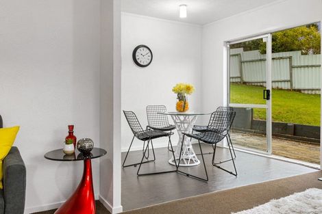 Photo of property in 24 Garton Drive, Massey, Auckland, 0614
