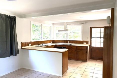 Photo of property in 80 Broderick Road, Johnsonville, Wellington, 6037