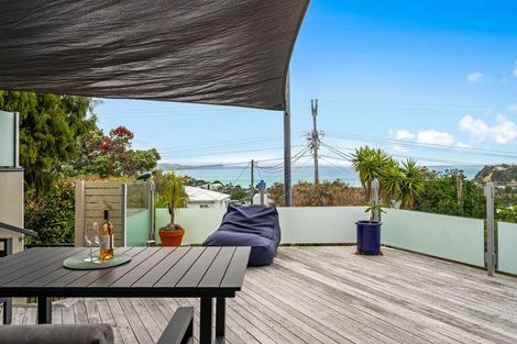 Photo of property in 33 Totara Road, Stanmore Bay, Whangaparaoa, 0932