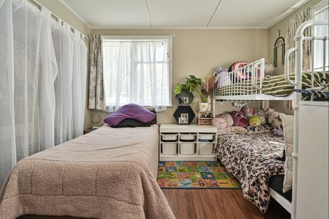 Photo of property in 408 Huia Street, Camberley, Hastings, 4120