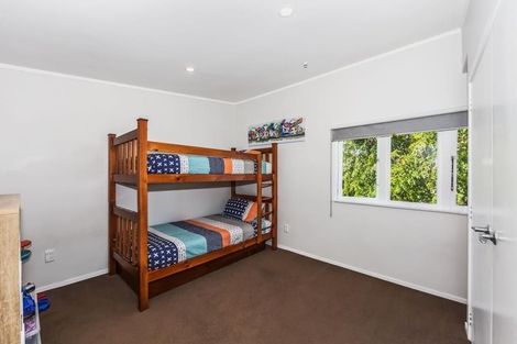 Photo of property in 16 Brandon Road, Manly, Whangaparaoa, 0930