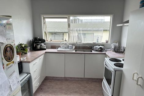 Photo of property in 43a Tasman Street, Mount Cook, Wellington, 6021