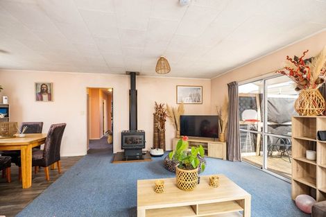 Photo of property in 10 Hamua Place, Waitara, 4320
