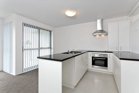 Photo of property in 10/26 Railway Street West, Papakura, 2110
