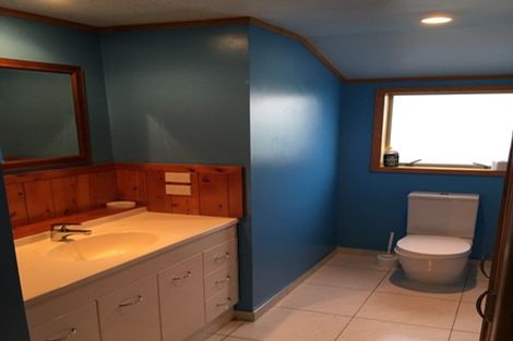 Photo of property in 18 Sir George Back Street, Opua, 0200