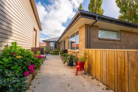 Photo of property in 54 Blue Stone Drive, Waiareka Junction, Oamaru, 9401