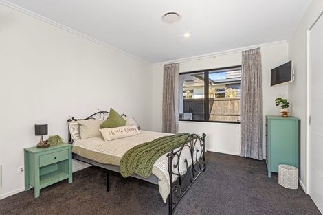 Photo of property in 1 Almond Lane, Prebbleton, 7604