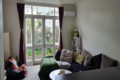 Photo of property in 37 Rintoul Street, Newtown, Wellington, 6021