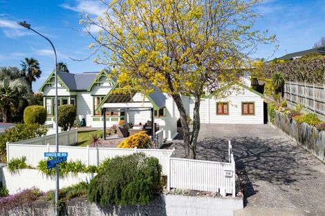 Photo of property in 119 Chaucer Road, Hospital Hill, Napier, 4110