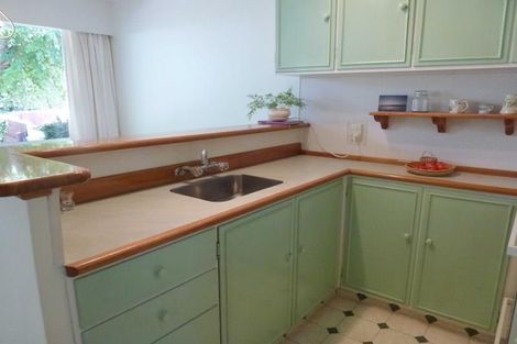 Photo of property in 25b Pehi Kupa Street, Waikanae, 5036