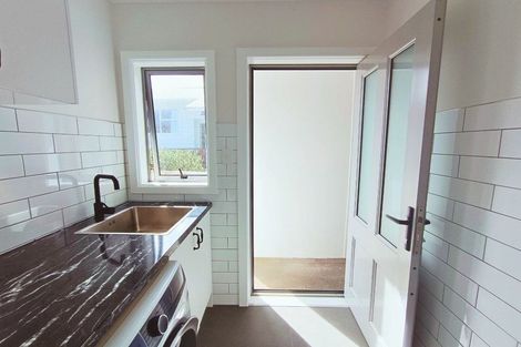 Photo of property in 17 Humphreys Grove, Titahi Bay, Porirua, 5022