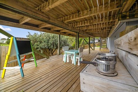 Photo of property in 76 Alabaster Drive, Papatoetoe, Auckland, 2025