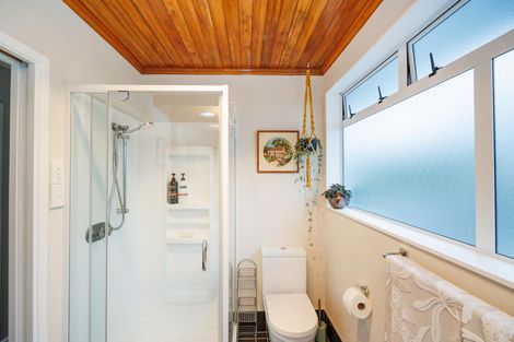 Photo of property in 24 Parkland Crescent, Terrace End, Palmerston North, 4410