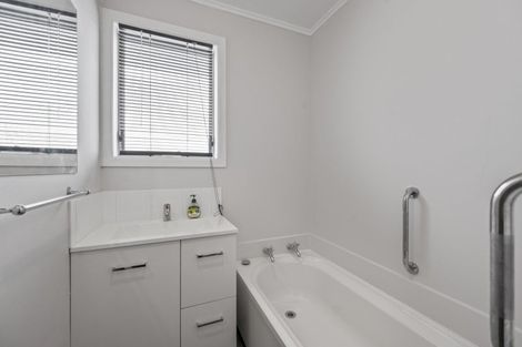 Photo of property in 1/204 Grays Road, Saint Leonards, Hastings, 4120