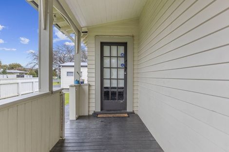 Photo of property in 58 Featherston Street, Takaro, Palmerston North, 4412