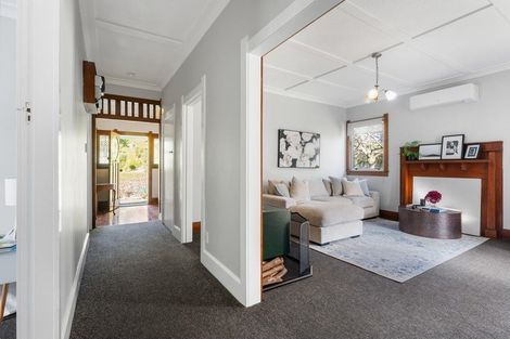 Photo of property in 72 Great North Road, Saint Johns Hill, Whanganui, 4500