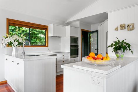 Photo of property in 27 Chesham Avenue, Waipahihi, Taupo, 3330