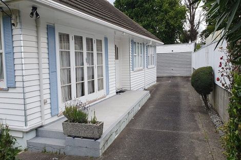 Photo of property in 2 Boothby Grove, Fairfield, Lower Hutt, 5011