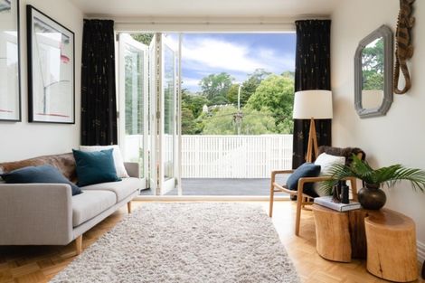 Photo of property in 56 Glenmore Street, Northland, Wellington, 6012