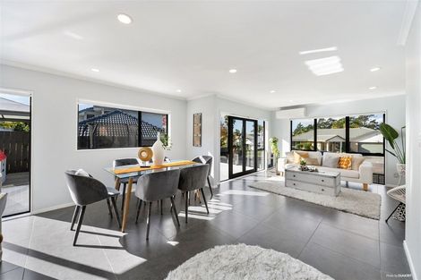 Photo of property in 9 Excelsa Place, Albany, Auckland, 0632