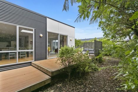 Photo of property in 10 Otonga Heights, Maungaraki, Lower Hutt, 5010
