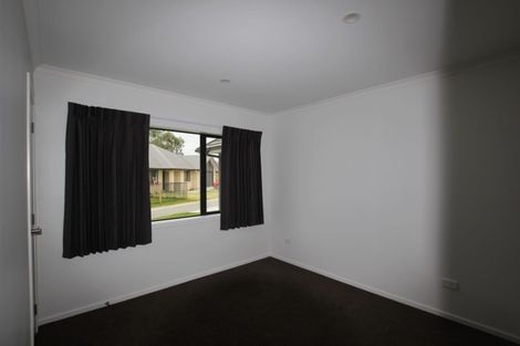 Photo of property in 11 Oolong Court, Huntington, Hamilton, 3210
