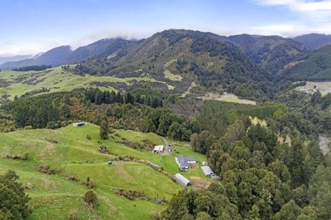 Photo of property in 120 East Mangahuia Road, Rangiwahia, Kimbolton, 4774