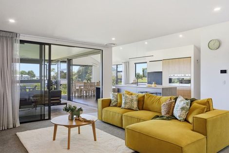 Photo of property in 1 Waimanu Lane, Bethlehem, Tauranga, 3110