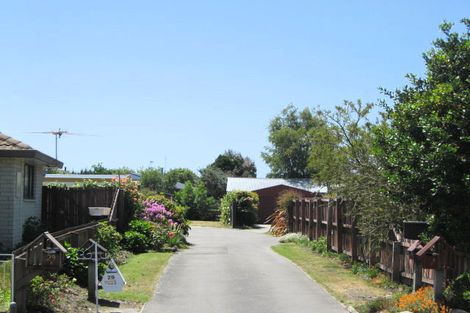 Photo of property in 1/29 Mchaffies Place, Wainoni, Christchurch, 8061