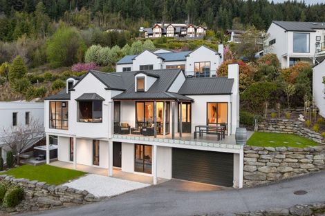 Photo of property in 56c Kerry Drive, Queenstown, 9300