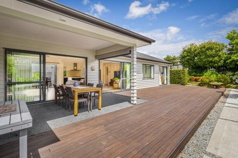 Photo of property in 91 Pohutukawa Parade, Riverhead, 0820