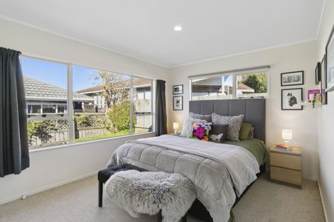 Photo of property in 3/85 Broderick Road, Johnsonville, Wellington, 6037