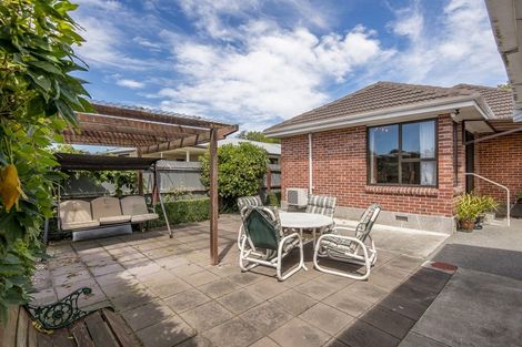 Photo of property in 220 Harewood Road, Bishopdale, Christchurch, 8053