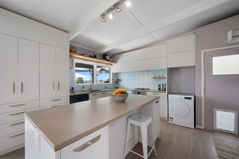 Photo of property in 10 Bennett Street, Port Albert, Wellsford, 0973