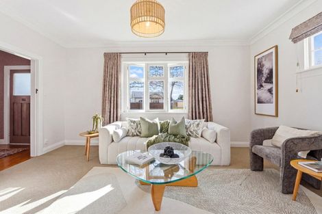 Photo of property in 21 Godwin Crescent, College Estate, Whanganui, 4500