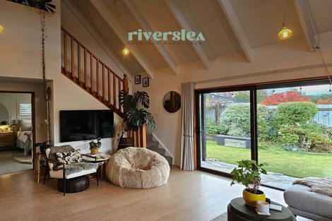 Photo of property in 82 Noema Terrace, Lake Hawea, Wanaka, 9382