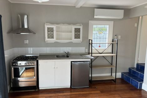 Photo of property in 13 Balmoral Terrace, Newtown, Wellington, 6021