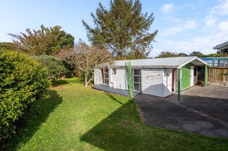 Photo of property in 30 Arawhata Road, Paraparaumu, 5032