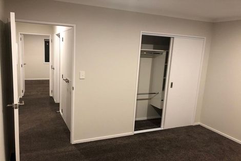 Photo of property in 28 Pooley Street, Pakuranga Heights, Auckland, 2010