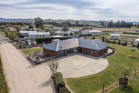 Photo of property in 11 Leslie Street, Culverden, 7392