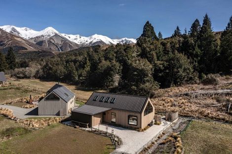 Photo of property in 34a Luge Loop, Castle Hill, 7580