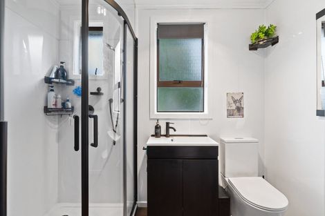 Photo of property in 6 Cairngorm Place, Tokoroa, 3420